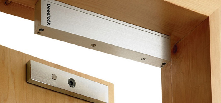 Magnetic lock installation Mentone