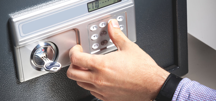 Safe Opener Service Mentone